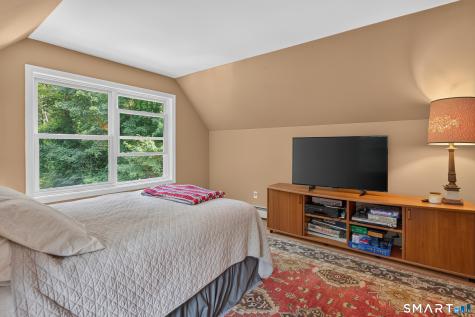115 Luther Drive Southbury CT 06488
