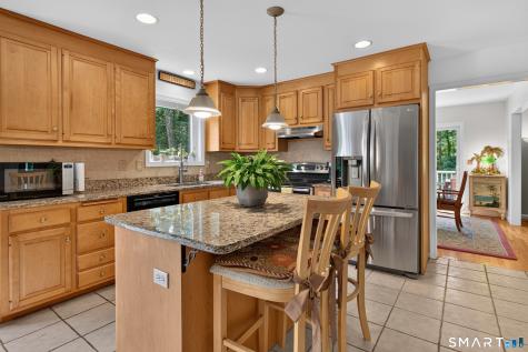 115 Luther Drive Southbury CT 06488