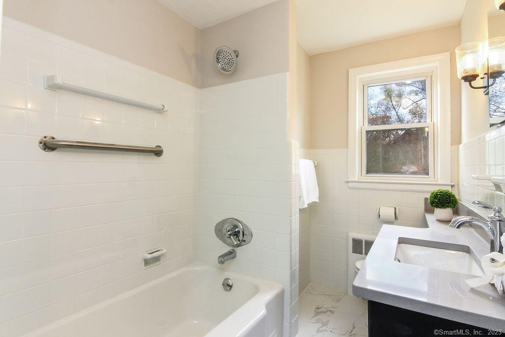 450 Matson Hill Road Glastonbury CT 06073