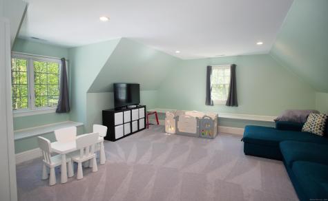 91 Golf Lane Ridgefield CT 06877