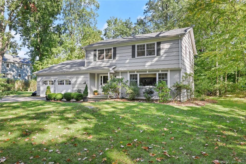16 Old Witch Court Norwalk CT 06853