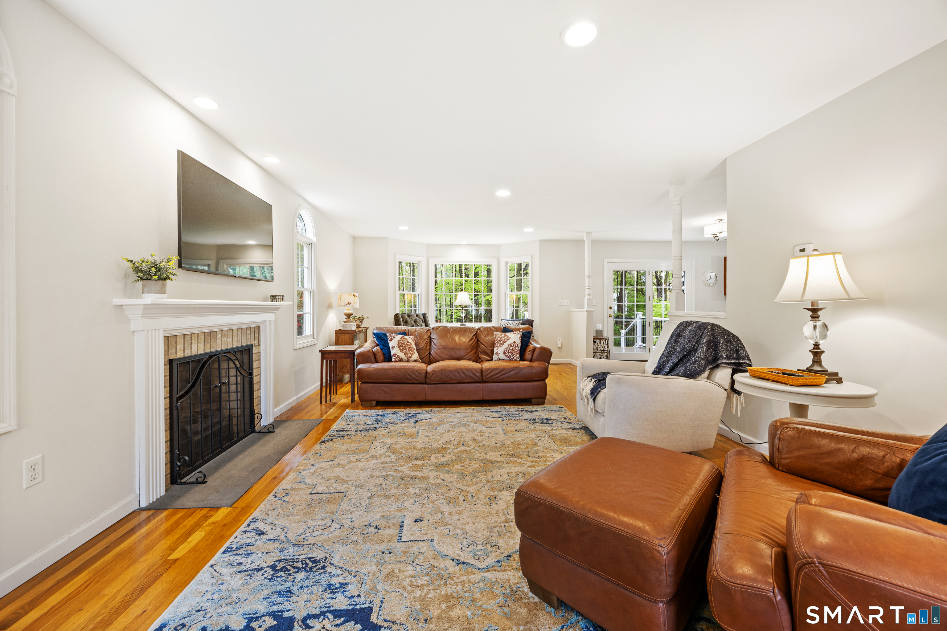 1274 Cheshire Street Cheshire CT 06410