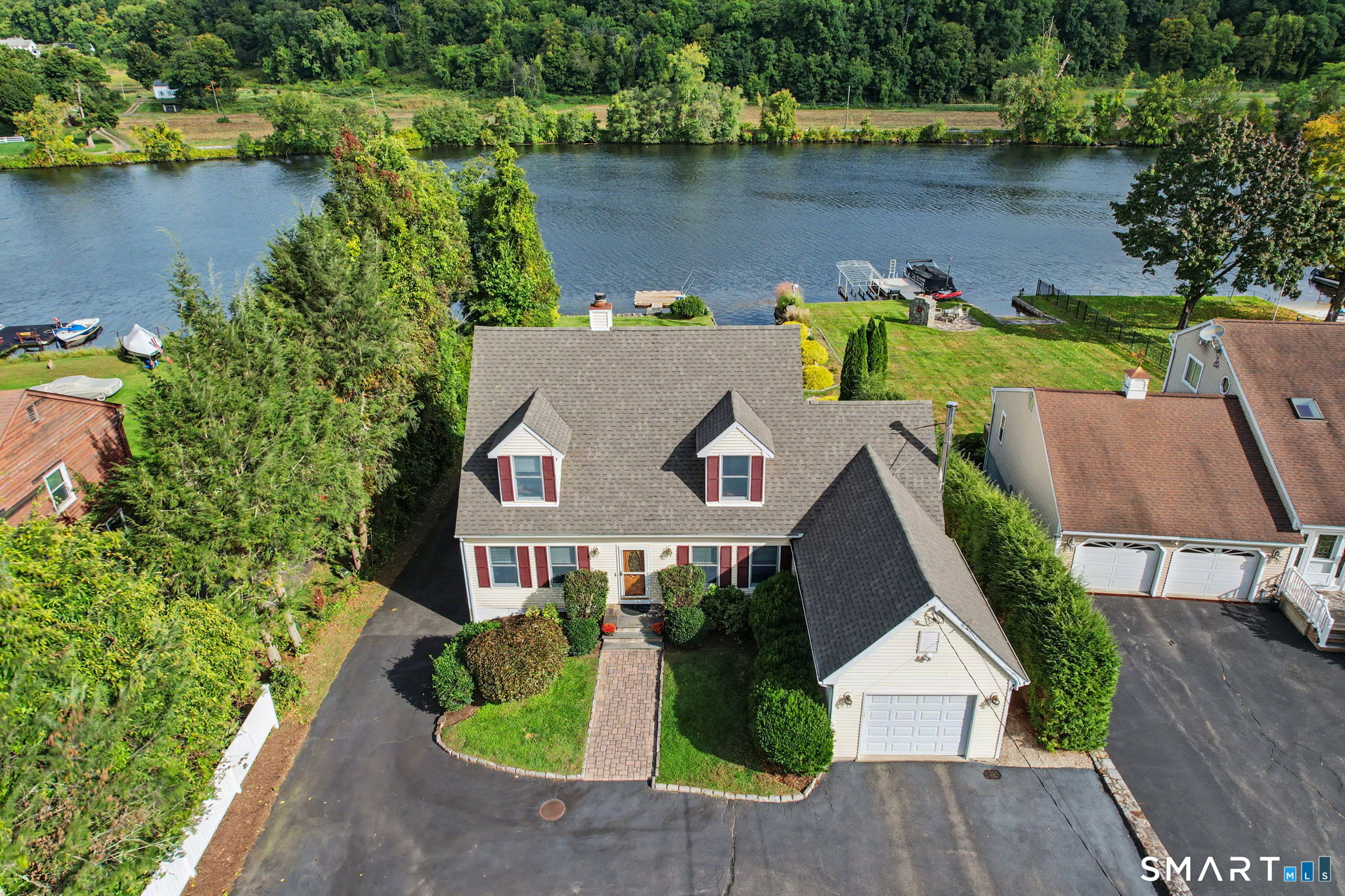60 Housatonic Drive Newtown CT 06482