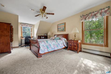 60 Housatonic Drive Newtown CT 06482