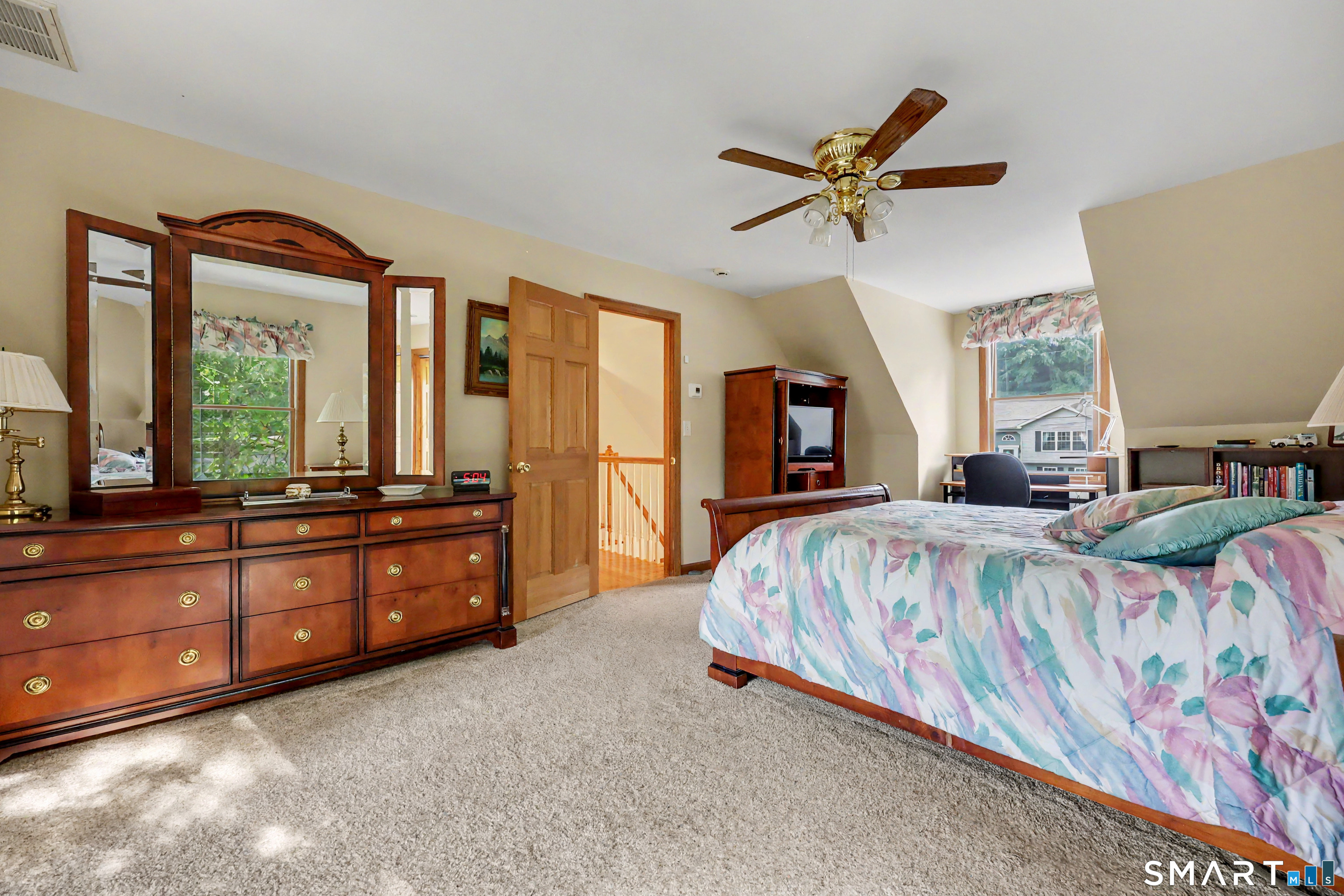 60 Housatonic Drive Newtown CT 06482