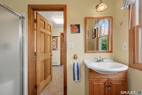 60 Housatonic Drive Newtown CT 06482