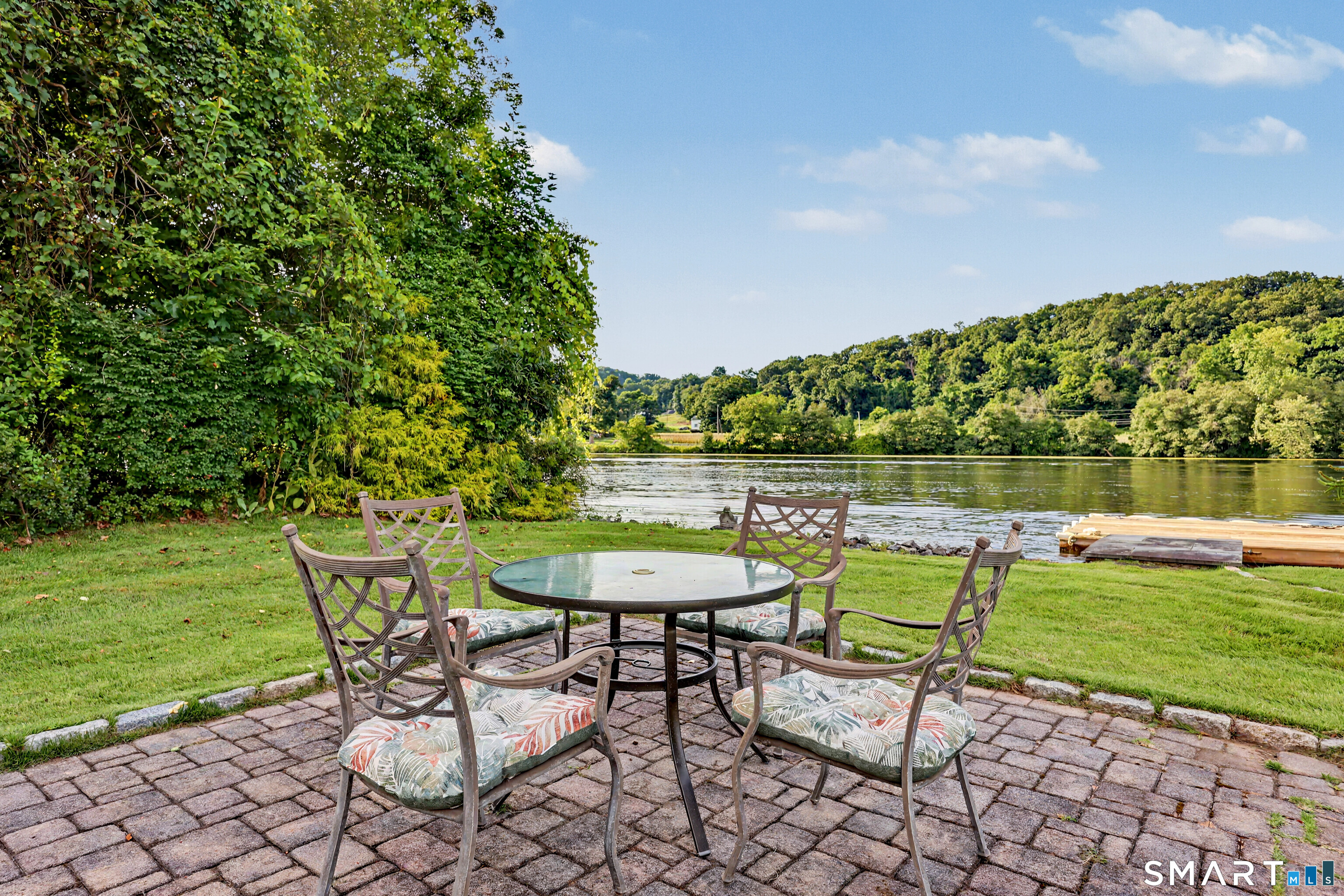 60 Housatonic Drive Newtown CT 06482