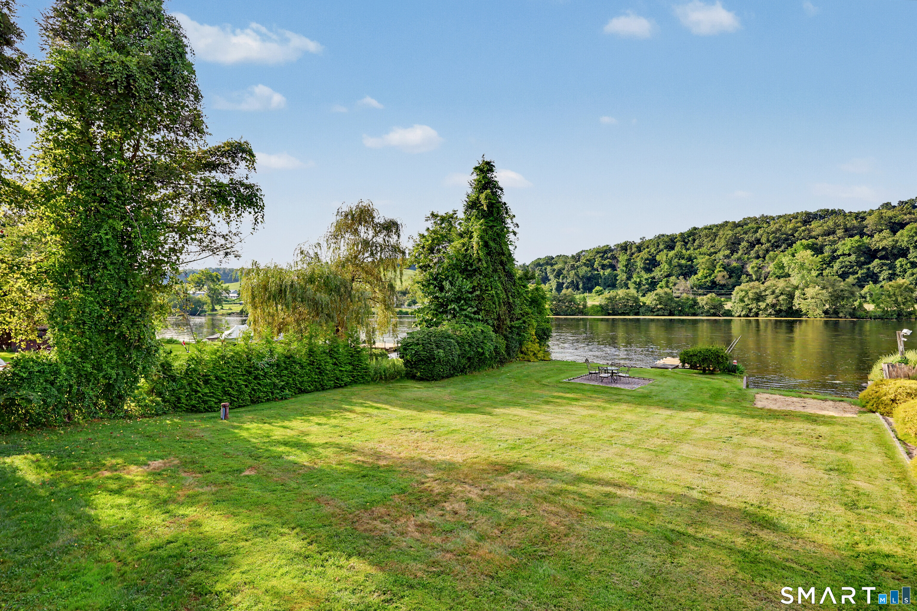 60 Housatonic Drive Newtown CT 06482