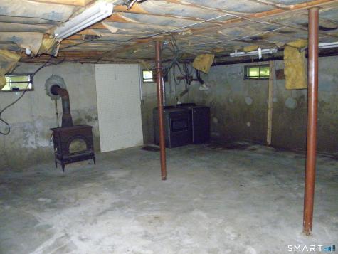 40 Crooked Trail Woodstock CT 06281
