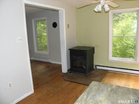40 Crooked Trail Woodstock CT 06281
