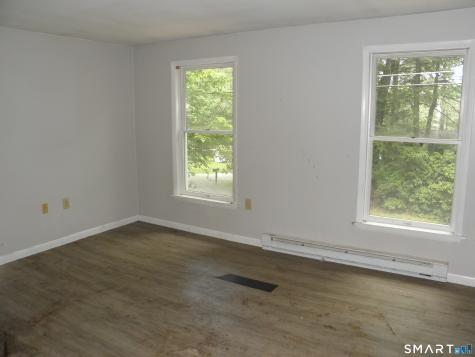 40 Crooked Trail Woodstock CT 06281