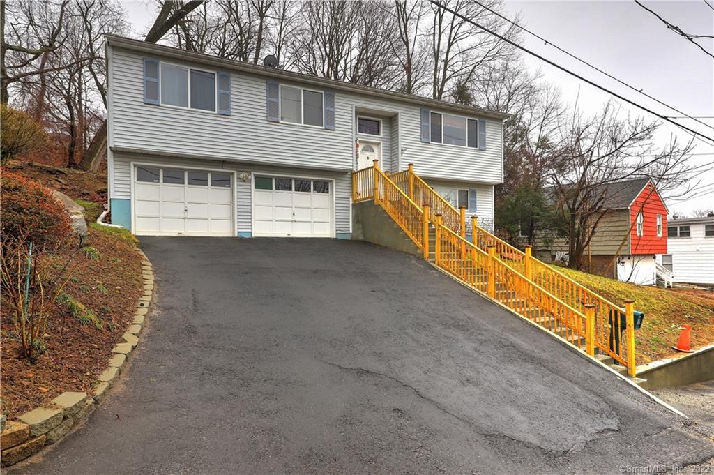 166 Rumford Street Waterbury CT 06704