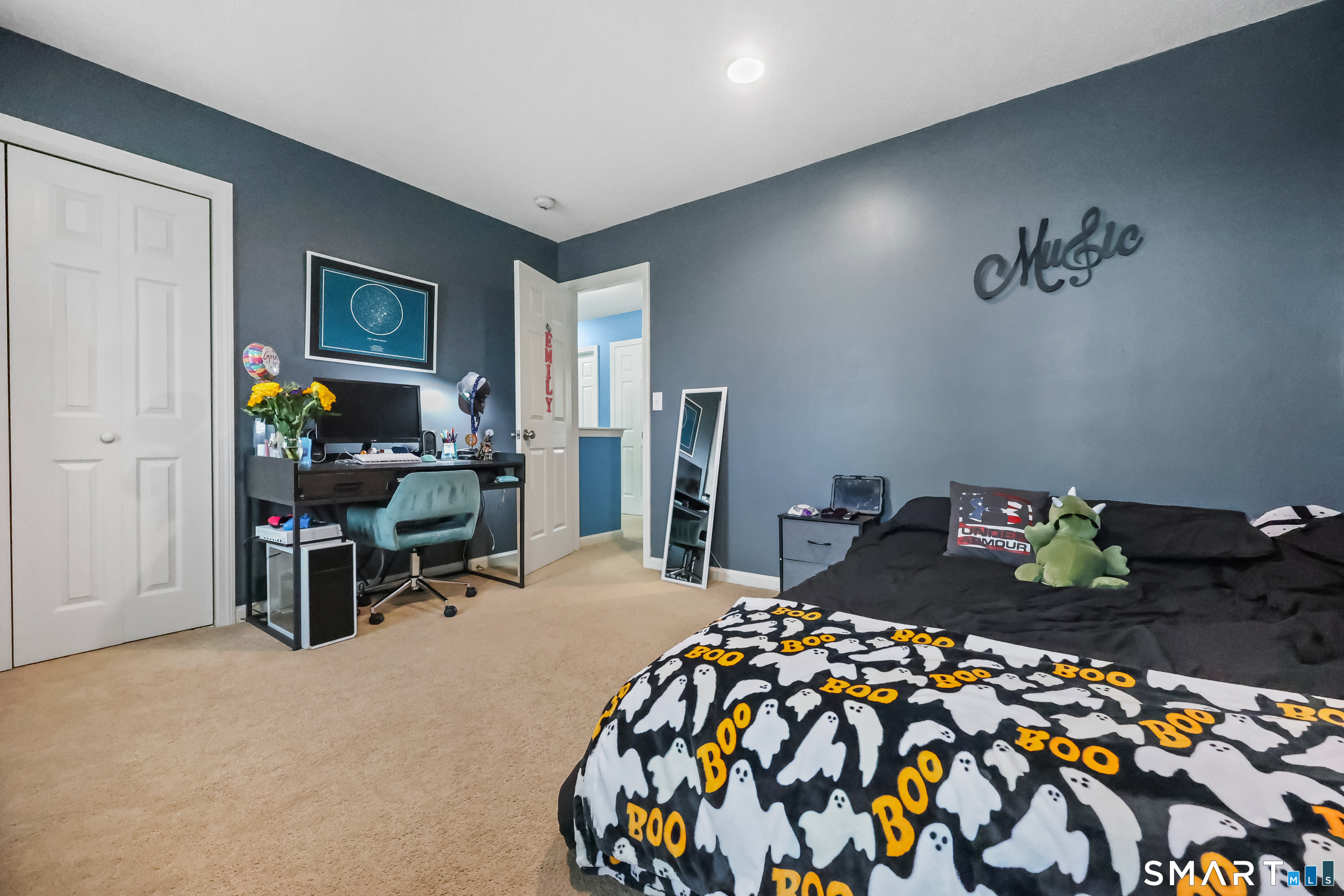 35 Highland Avenue Ellington CT 06029