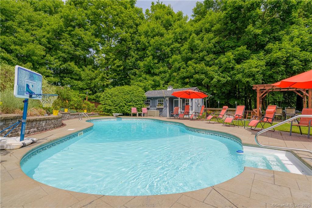 29 Sunswept Drive New Fairfield CT 06812