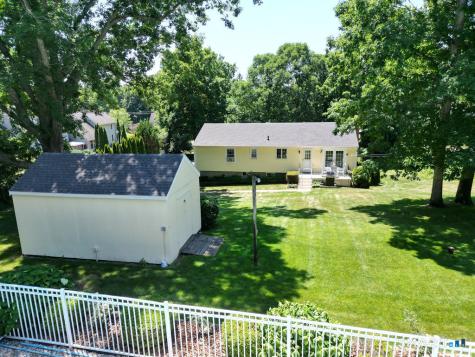 1451 Neipsic Road Glastonbury CT 06033