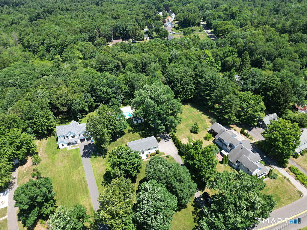 1451 Neipsic Road Glastonbury CT 06033