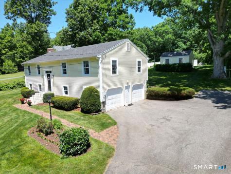 1451 Neipsic Road Glastonbury CT 06033