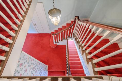 49 Great Ring Road Newtown CT 06482