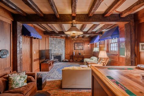 49 Great Ring Road Newtown CT 06482