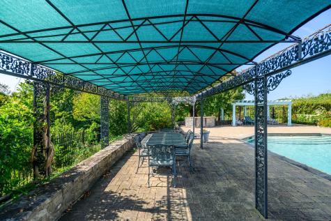 49 Great Ring Road Newtown CT 06482