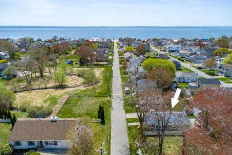 33 Gorton Avenue Old Lyme CT 06371