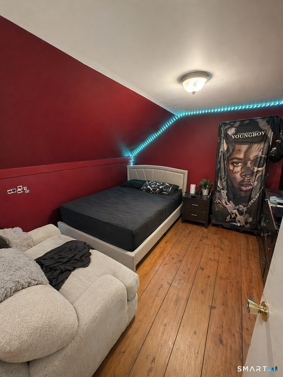 48 Main Street Thompson CT 06255