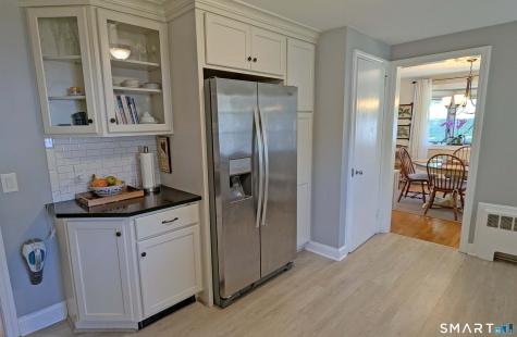 65 Prout Hill Road Middletown CT 06457