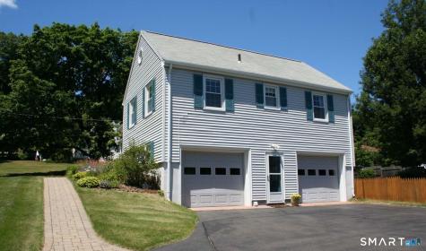 65 Prout Hill Road Middletown CT 06457