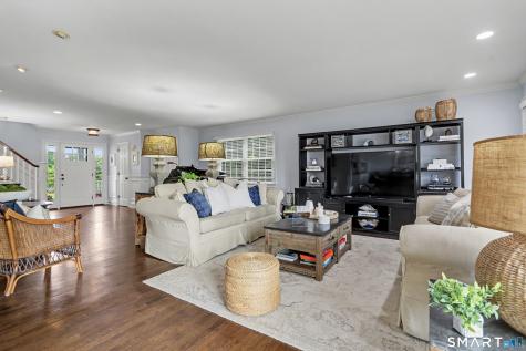 285 Old Dam Road Fairfield CT 06824