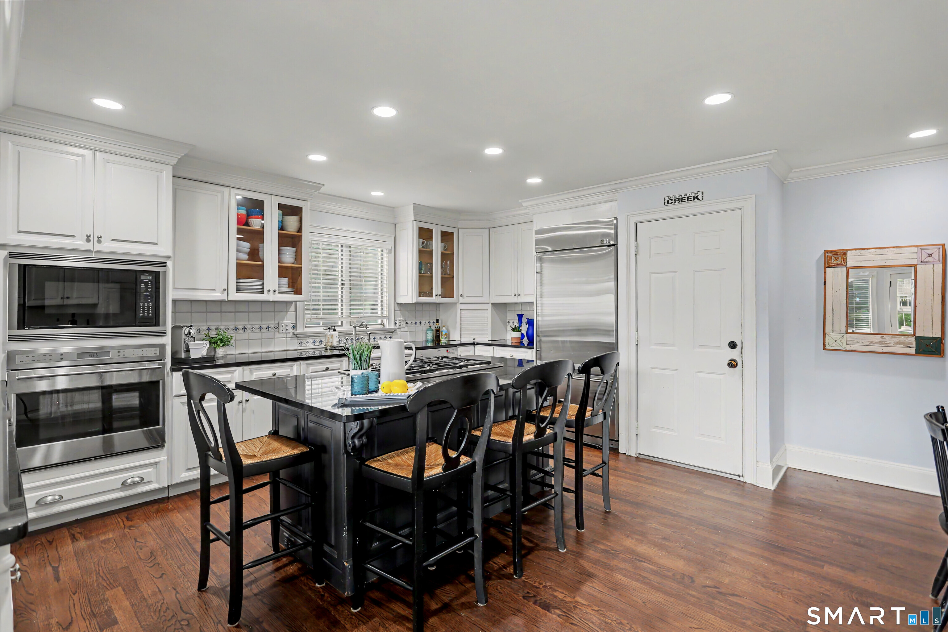 285 Old Dam Road Fairfield CT 06824