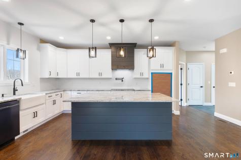 117 Colchester Avenue East Hampton CT 06424