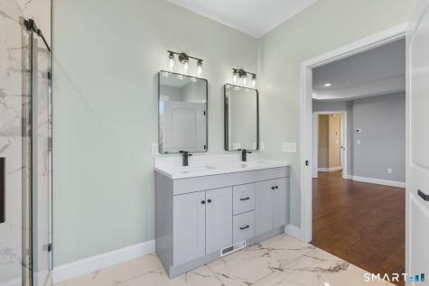 117 Colchester Avenue East Hampton CT 06424