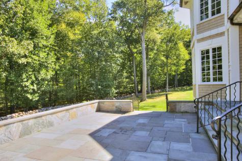 88 Merry Meet Circle Fairfield CT 06824