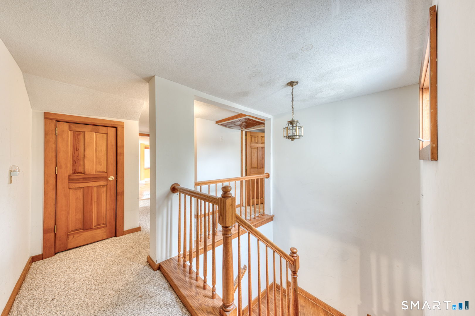 879 Neipsic Road Glastonbury CT 06033