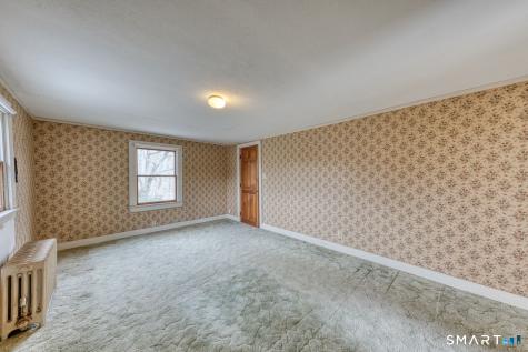 879 Neipsic Road Glastonbury CT 06033