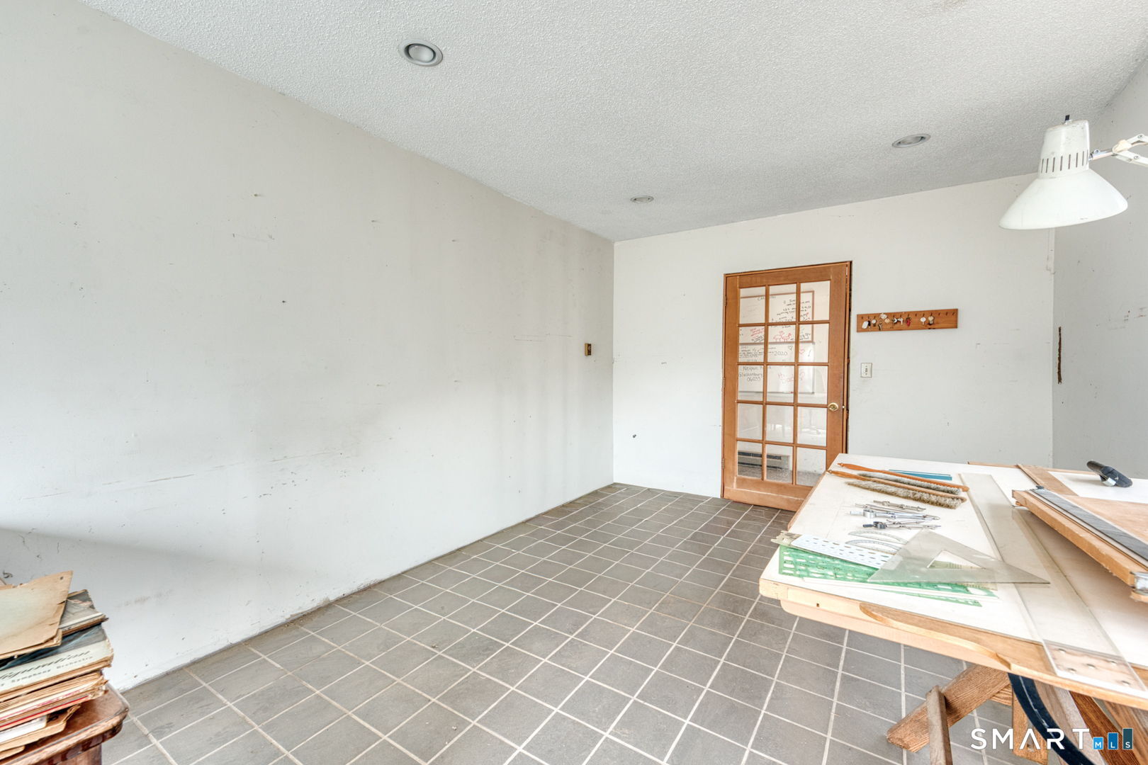 879 Neipsic Road Glastonbury CT 06033