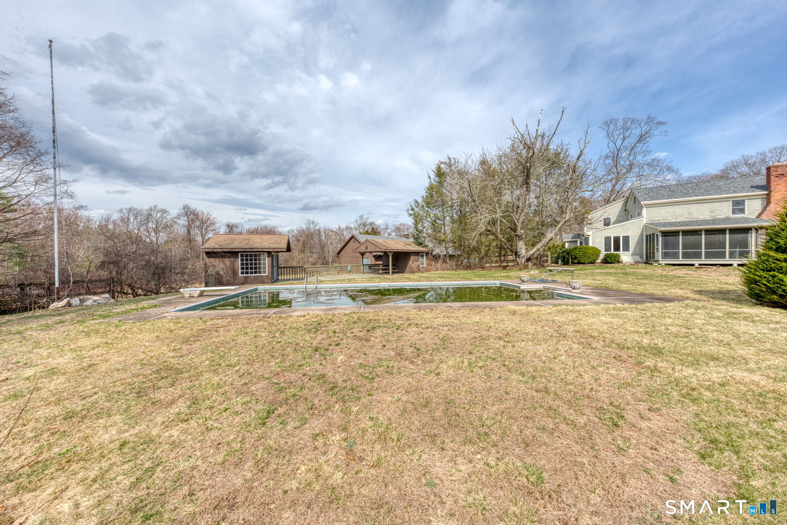 879 Neipsic Road Glastonbury CT 06033