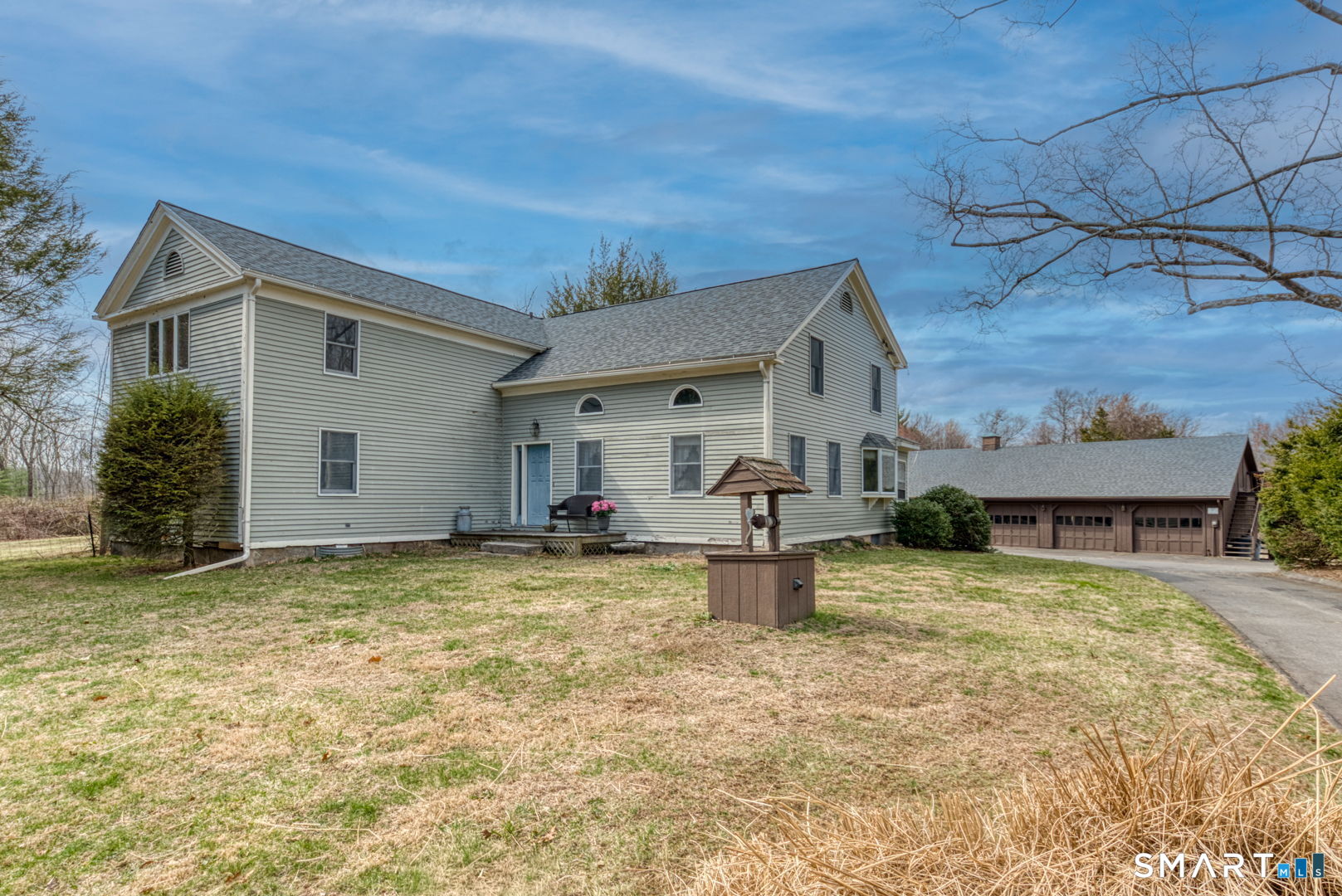 879 Neipsic Road Glastonbury CT 06033