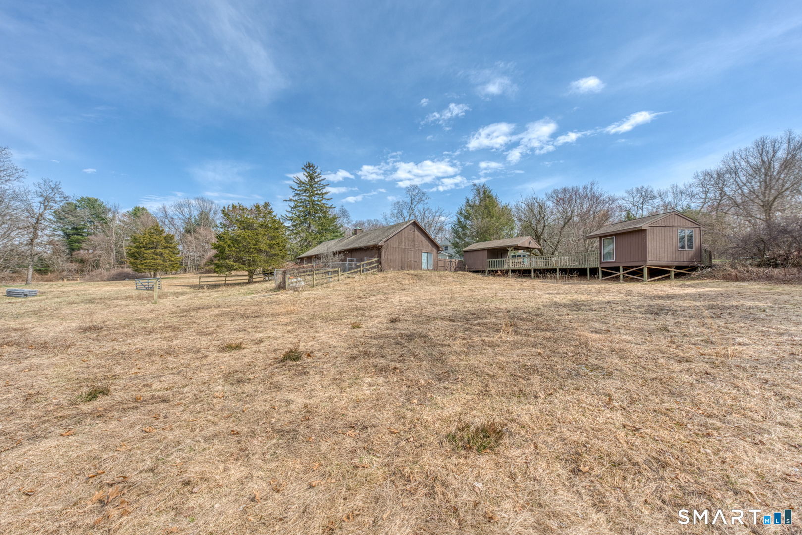 879 Neipsic Road Glastonbury CT 06033