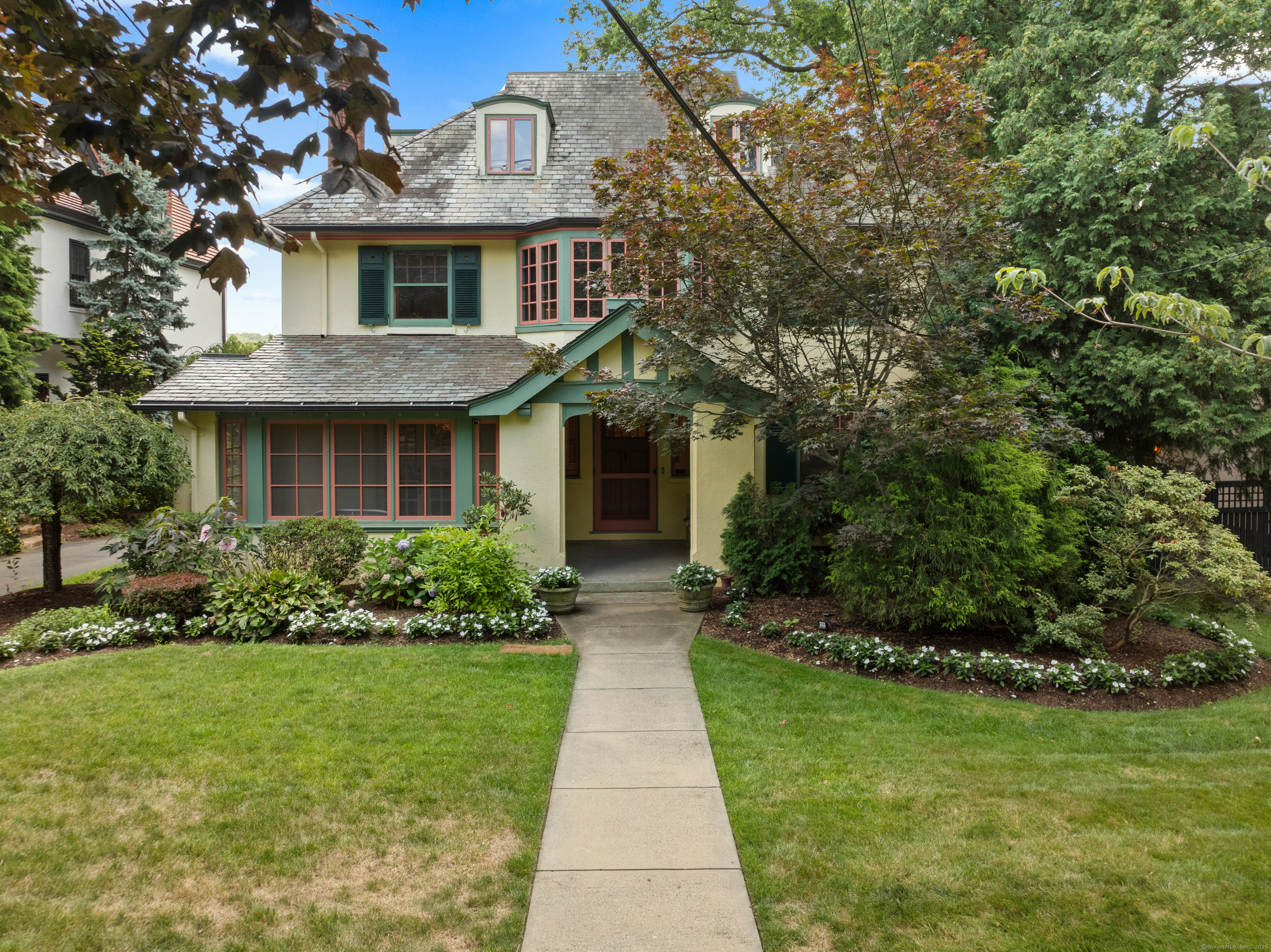 325 Saint Ronan Street New Haven CT 06511