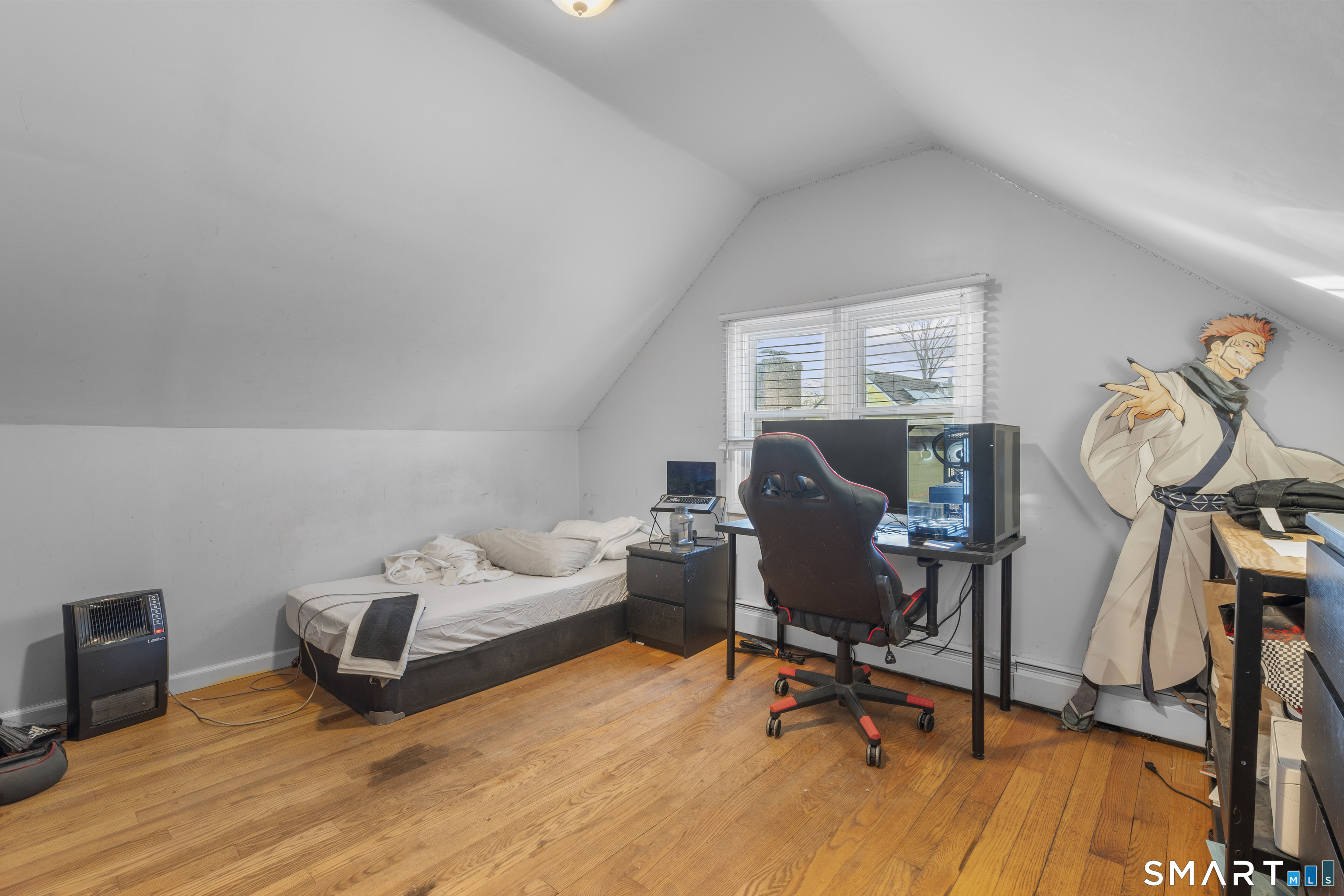 948 Wayne Street Bridgeport CT 06606