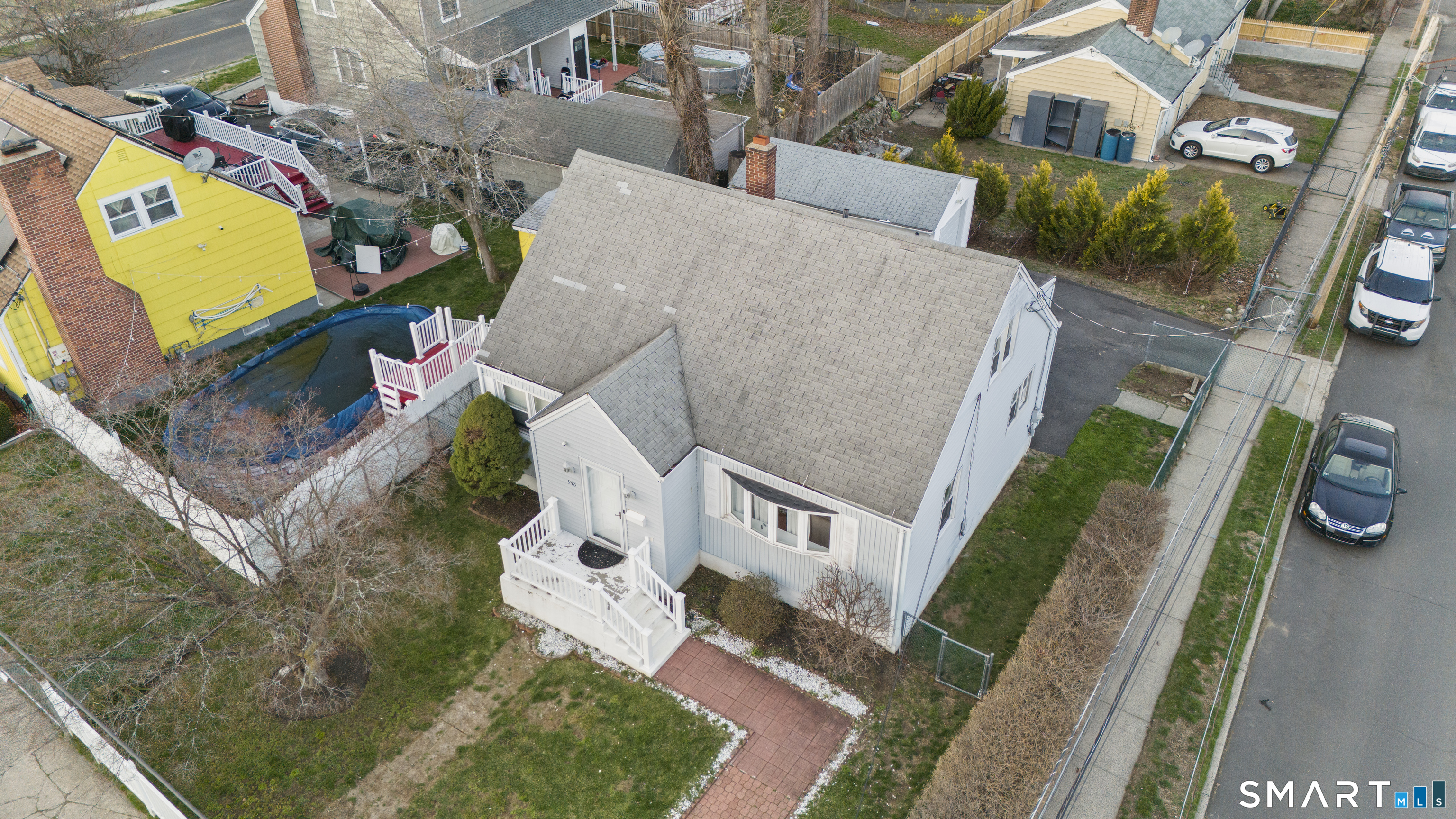 948 Wayne Street Bridgeport CT 06606