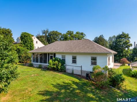 43 Upper Bartlett Road Waterford CT 06375
