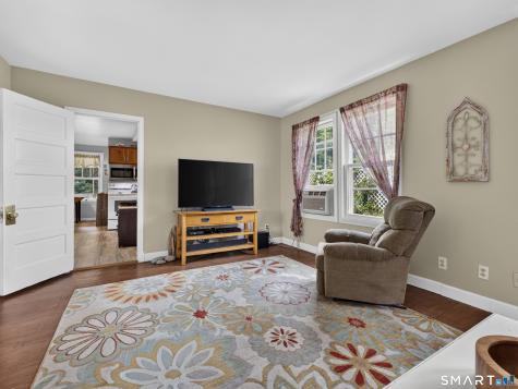 43 Upper Bartlett Road Waterford CT 06375