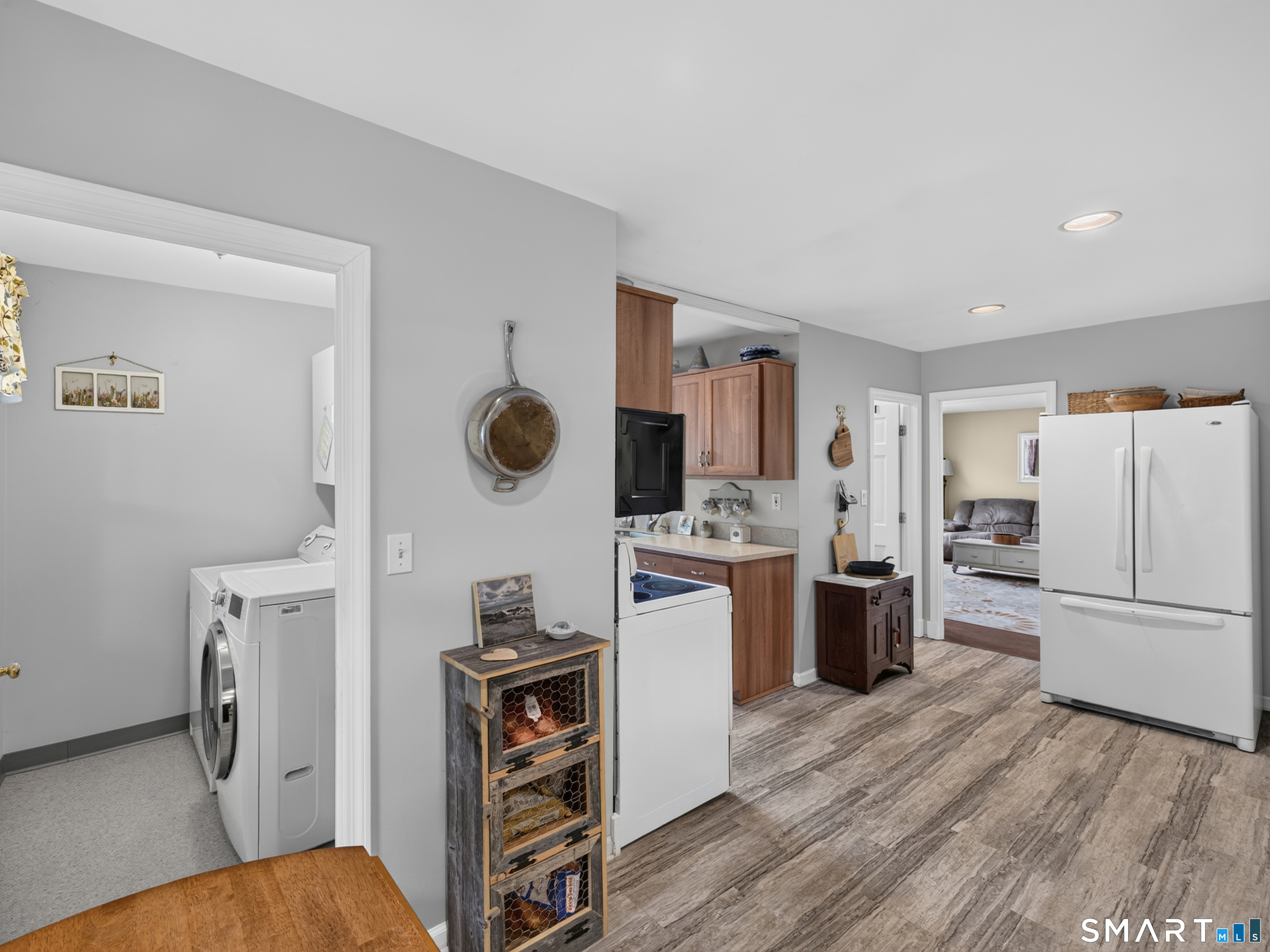 43 Upper Bartlett Road Waterford CT 06375
