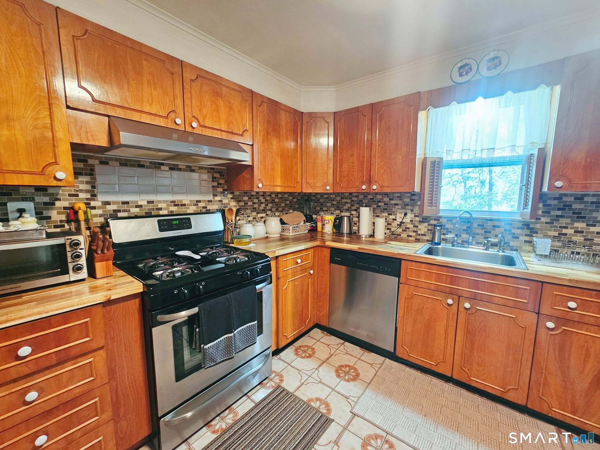 44 Forster Street Hartford CT 06106