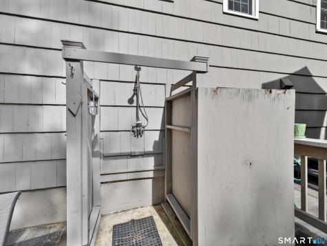 14 Hunters Ridge Road Shelton CT 06484