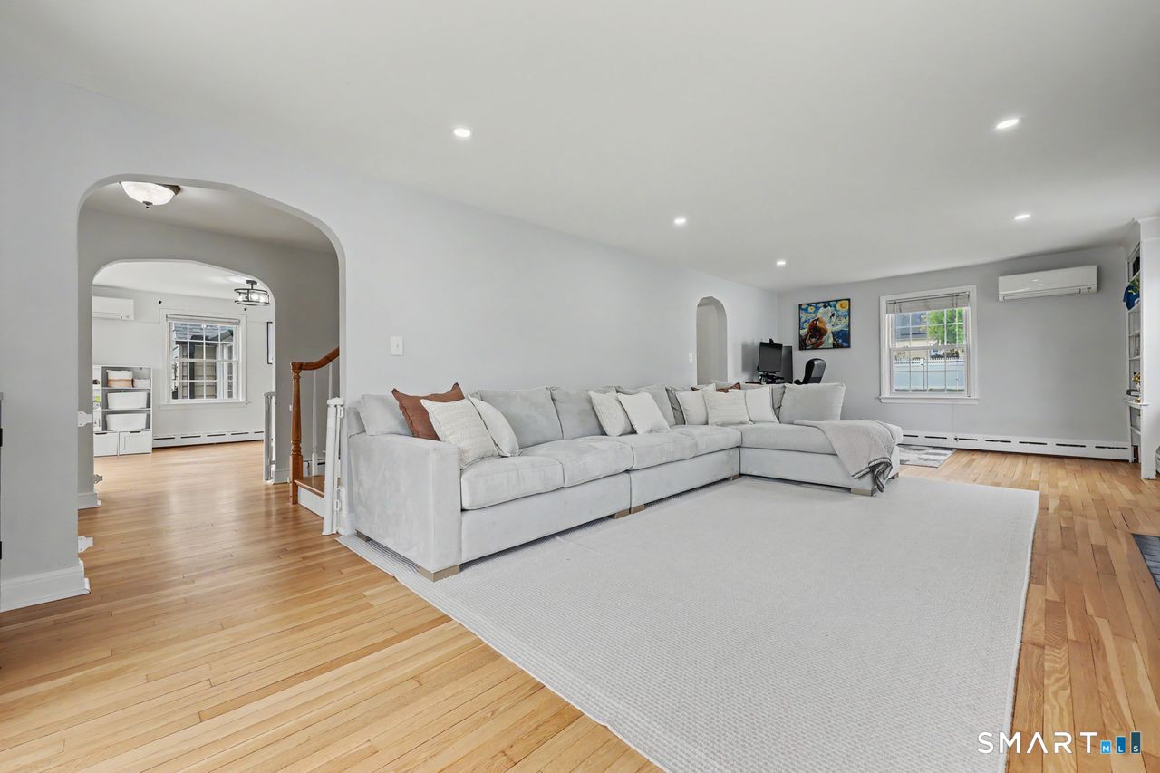 501 Bridgeview Place Stratford CT 06614