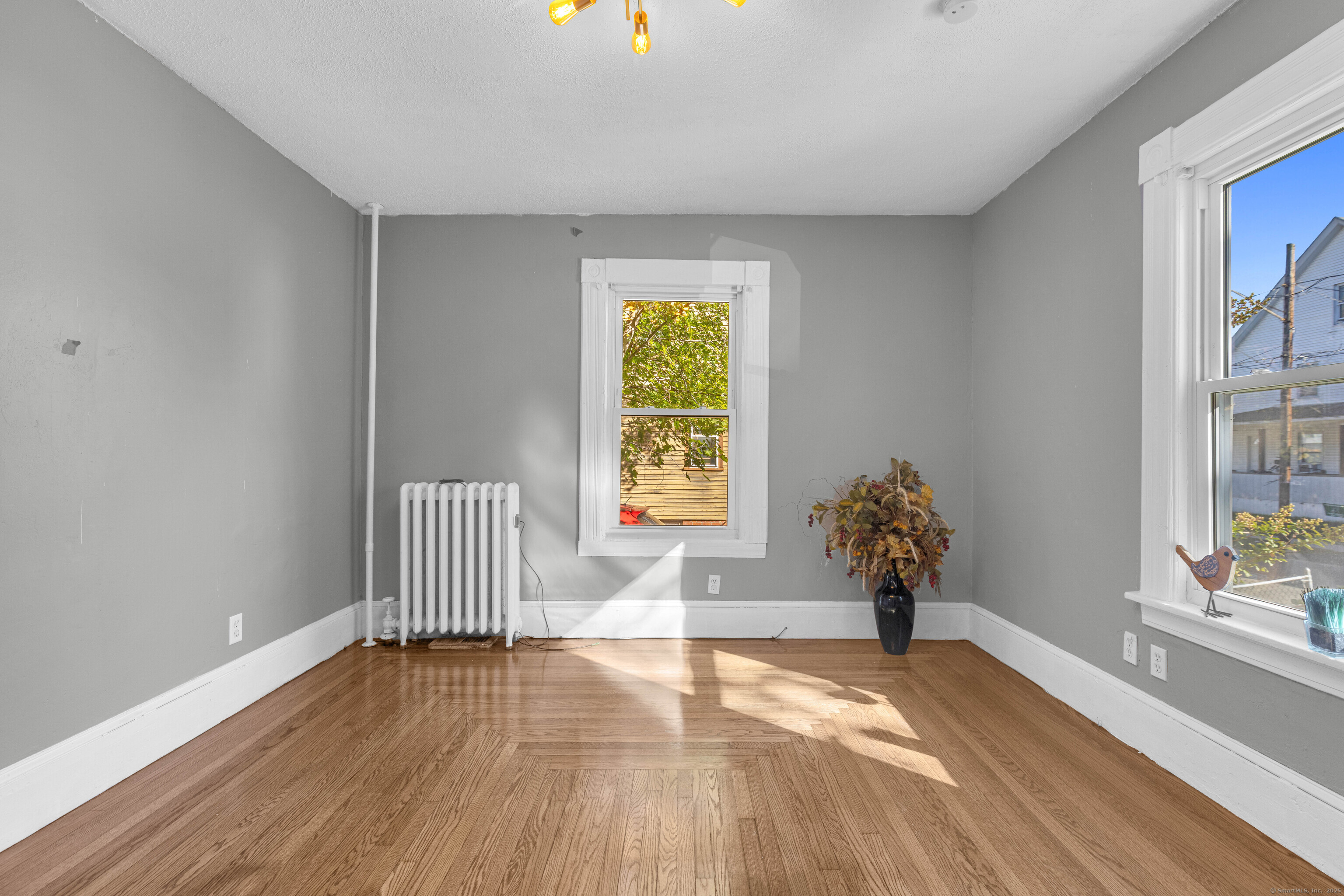 53 New King Street Enfield CT 06082