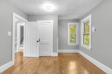 53 New King Street Enfield CT 06082